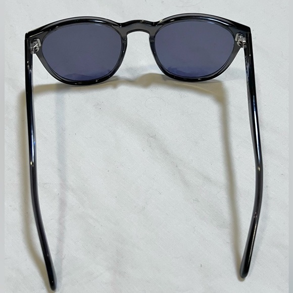 Jimmy fairly le Jura Grey Round Sunglasses $180 - Picture 2 of 9